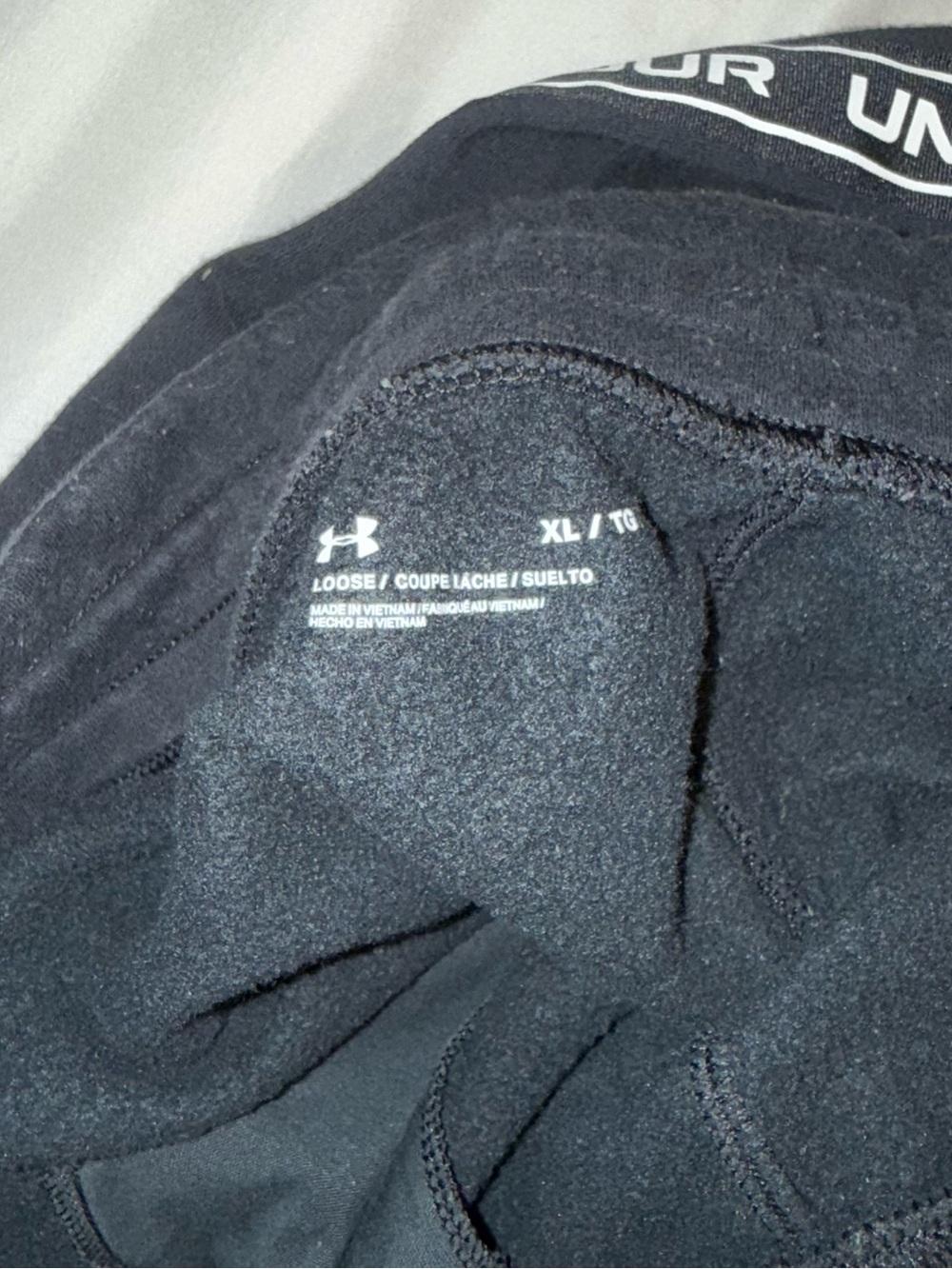 Under Armour Black Logo-Trim Sweatpants - Picture 3 of 3